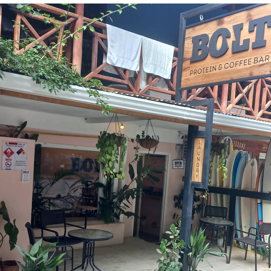 Bolt Cafe-Santa-Teresa