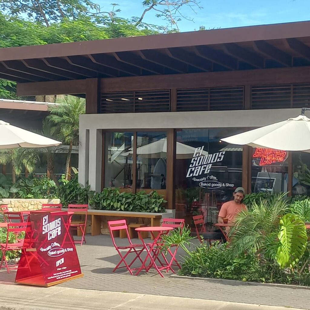 Los Hermanos Locos-cafe-y-taqueria-Hermosa-Santa-Teresa