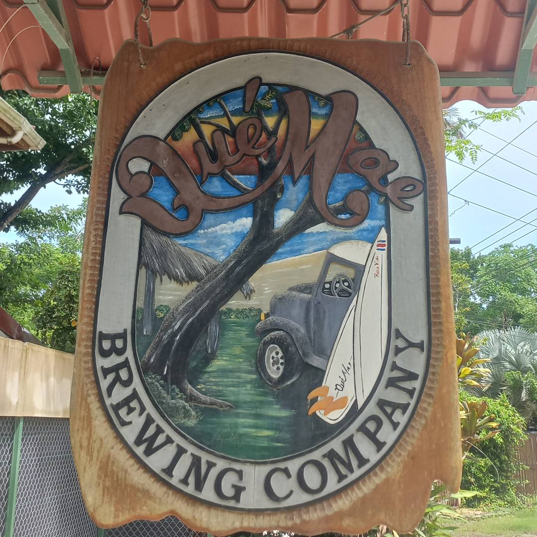 QueMae-Brewing-Company and-Restaurant