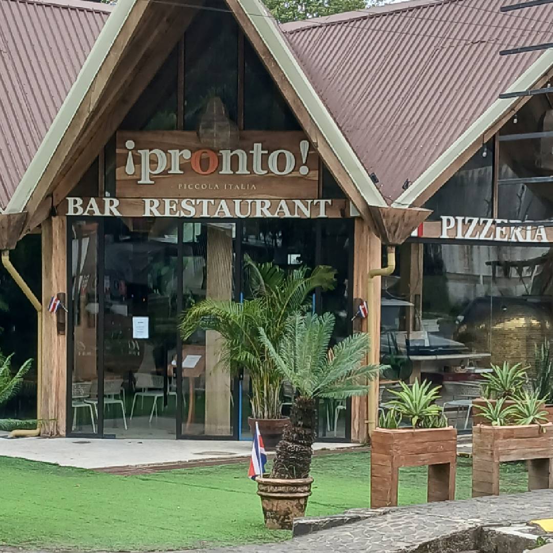 Pronto-Restuarant-Bar-Santa-Teresa