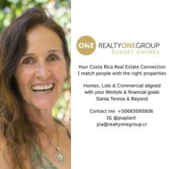 Smiling real estate agent promoting Costa Rica homes and condos.