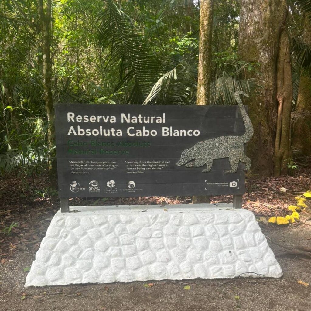 Reserva-Natural-Cabo-Blanco-Cabuya-Santa-Teresa-takenby-Katie-Visitor-2925