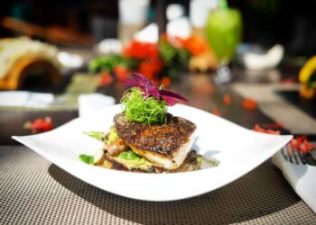Seared locally caught yellowfin tuna plated at a Santa Teresa Costa Rica restaurant