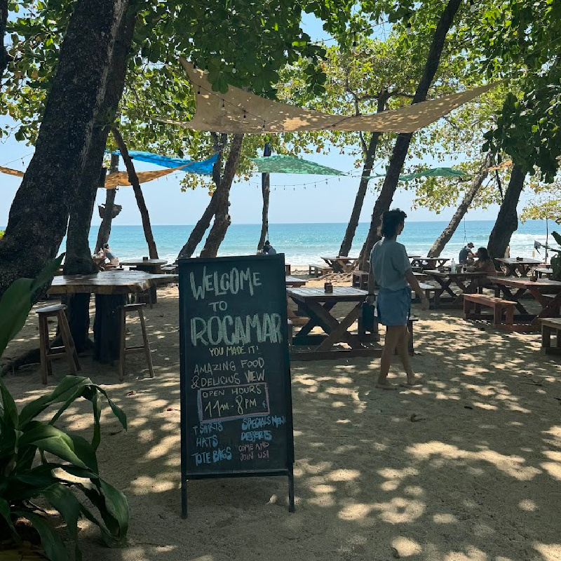 Beachfront dining at Roca mar in Santa Teresa Costa Rica