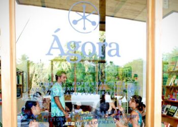 Living the Dream: Agora Studio – Where Literature, Time, and Community Meet in Santa Teresa and the Story Behind the Scenes.